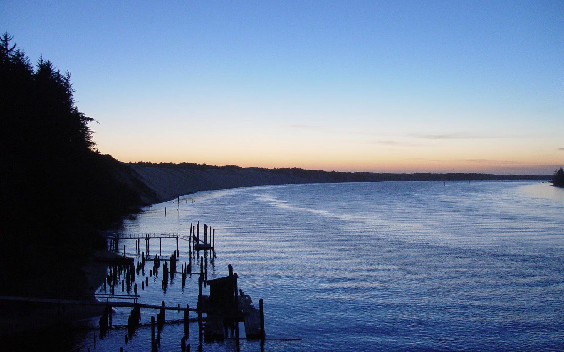 基层足球场地建设现状,基层足球场地建设现状怎么写