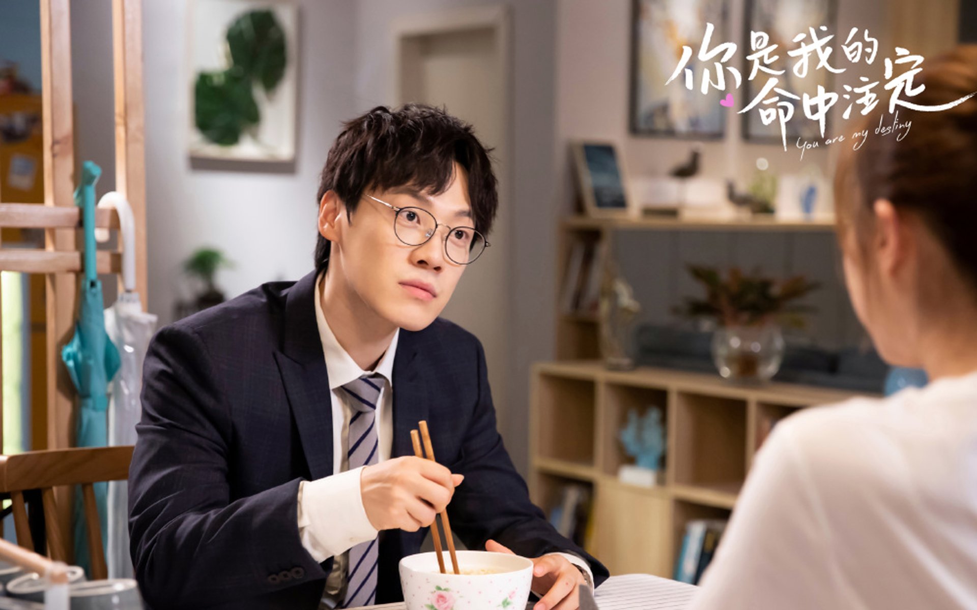 开云体育娱乐-女子接力打破赛会纪录，女子接力进决赛