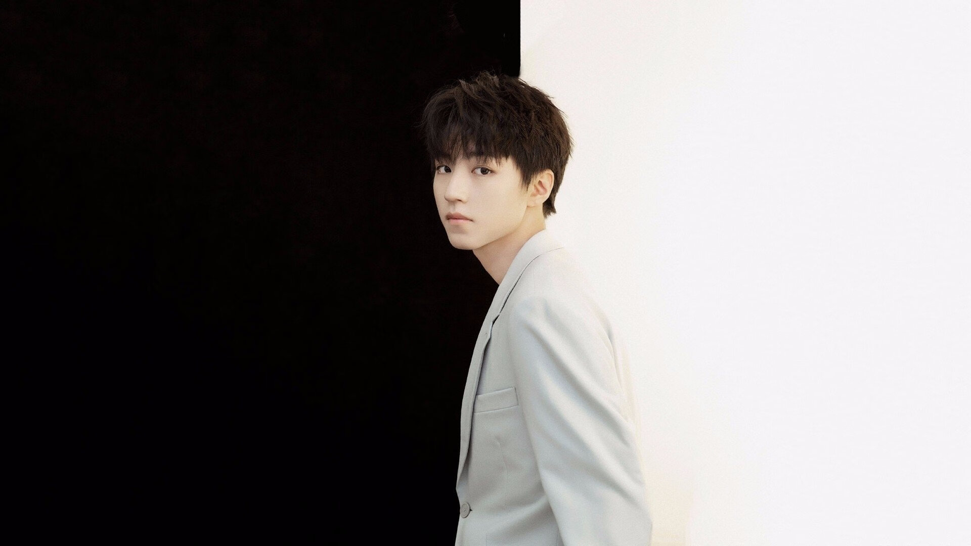 职业联赛薪资体系存在严重问题，职业联赛的奖金是多少