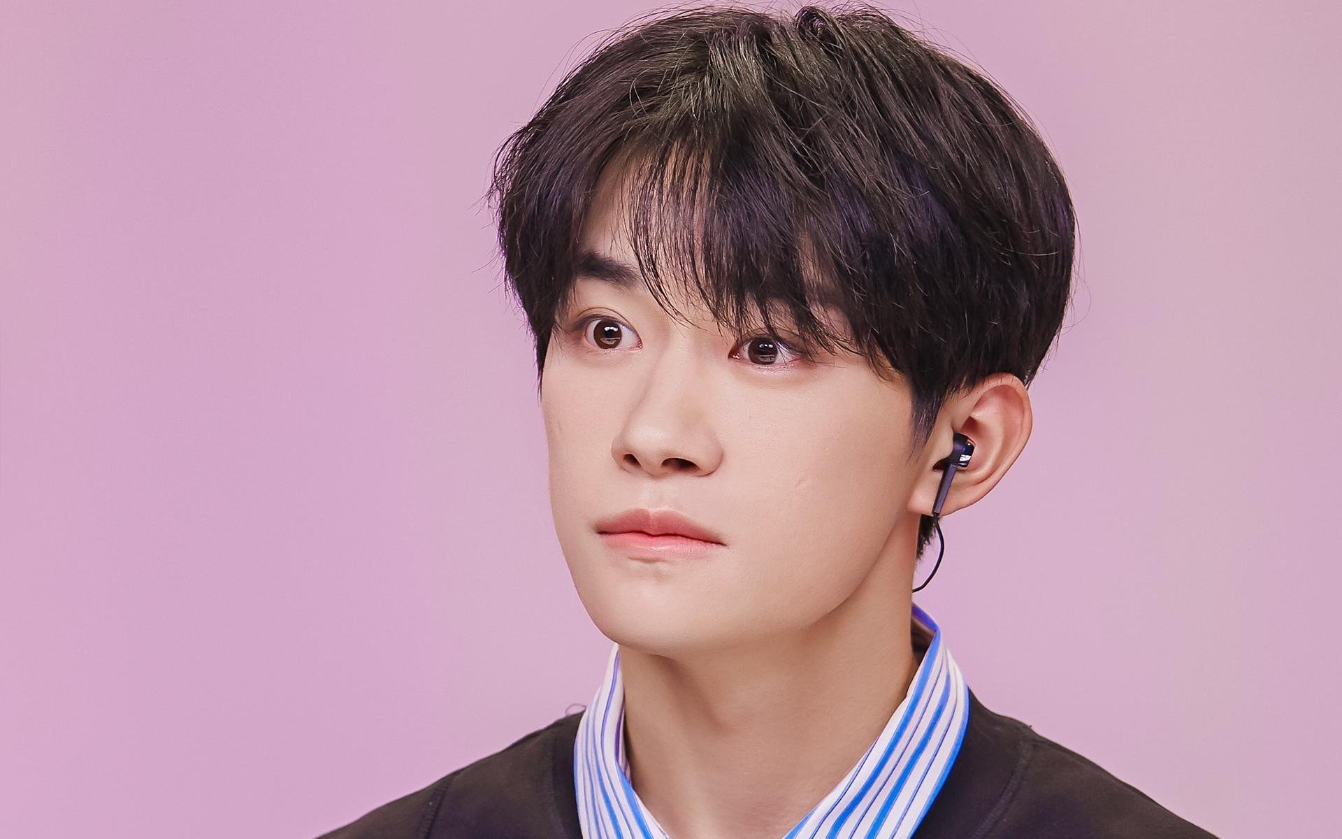 训练场上模拟极端天气条件提升球员抗压与适应能力