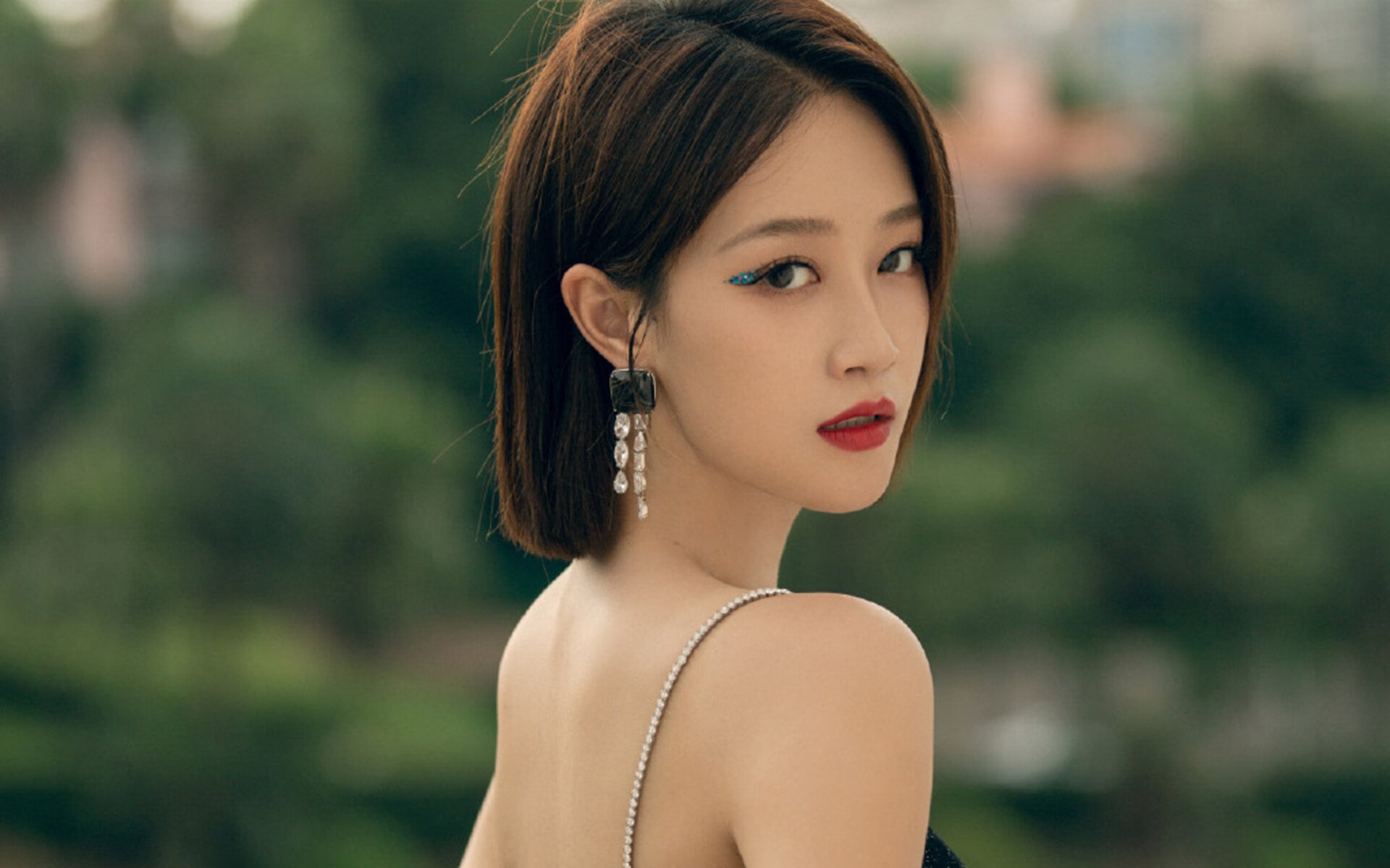 PSG攻防转换速度需提升以应对顶级对手，攻防转换战术